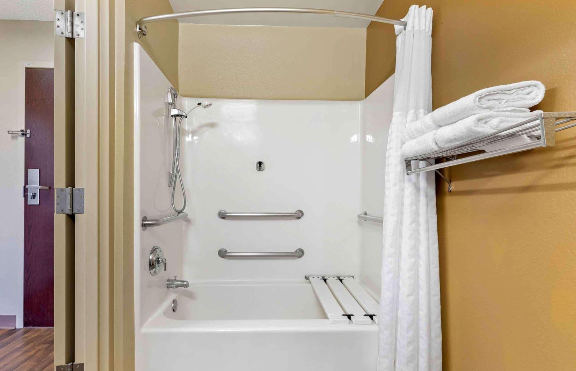 Extended Stay America Suites - Houston - Katy Freeway - Energy Corridor Exterior photo