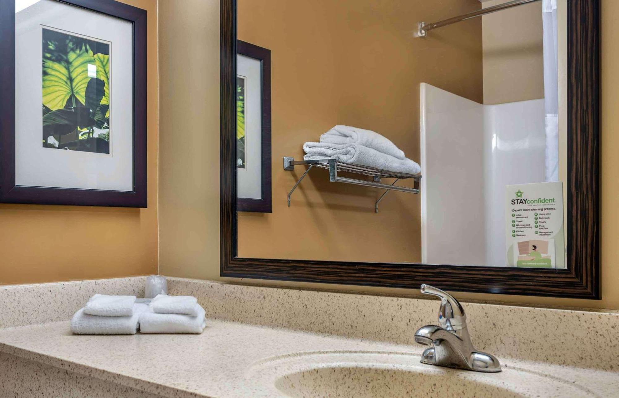 Extended Stay America Suites - Houston - Katy Freeway - Energy Corridor Exterior photo